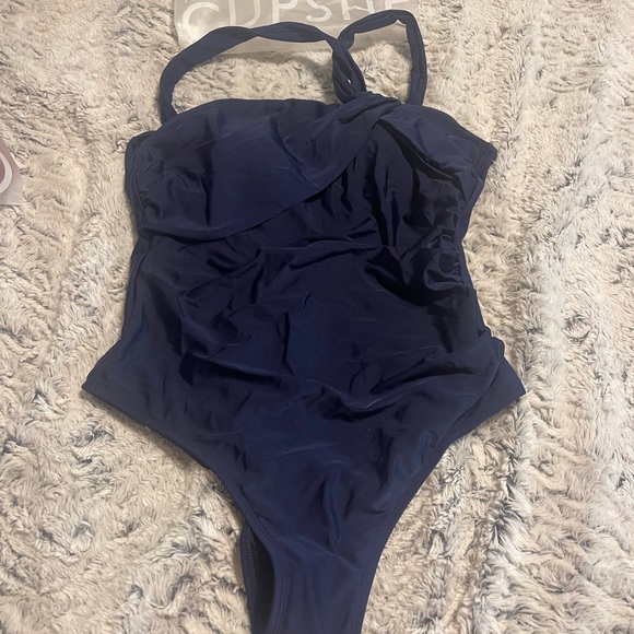 Women Bathing Suits - Picture 6 of 11